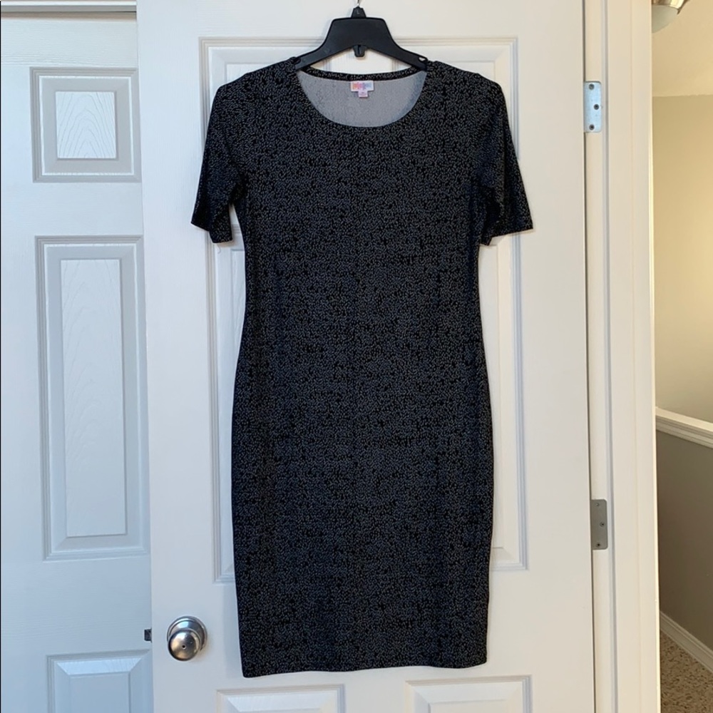 EUC- leggings material LuLaRoe Julia t-shirt dress
